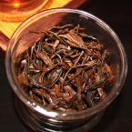 Известный Юньнаньский черный чай премиум класса Диан Хонг 250g 