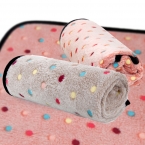 Горячая распродажа новое поступление сладкий стиль материал красочные руно одеяло двусторонняя одеяло для собаки использование в зимы в холодный день