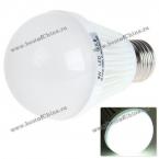 Энергосберегающая светодиодная лампа 9W E27 из пластмассы.(AC 100-240V, 5800-6500K)