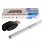 Прекрасный комплект - электронная сигарета, десять сменных фильтров и USB-зарядное устройство.(Цвет - белый)